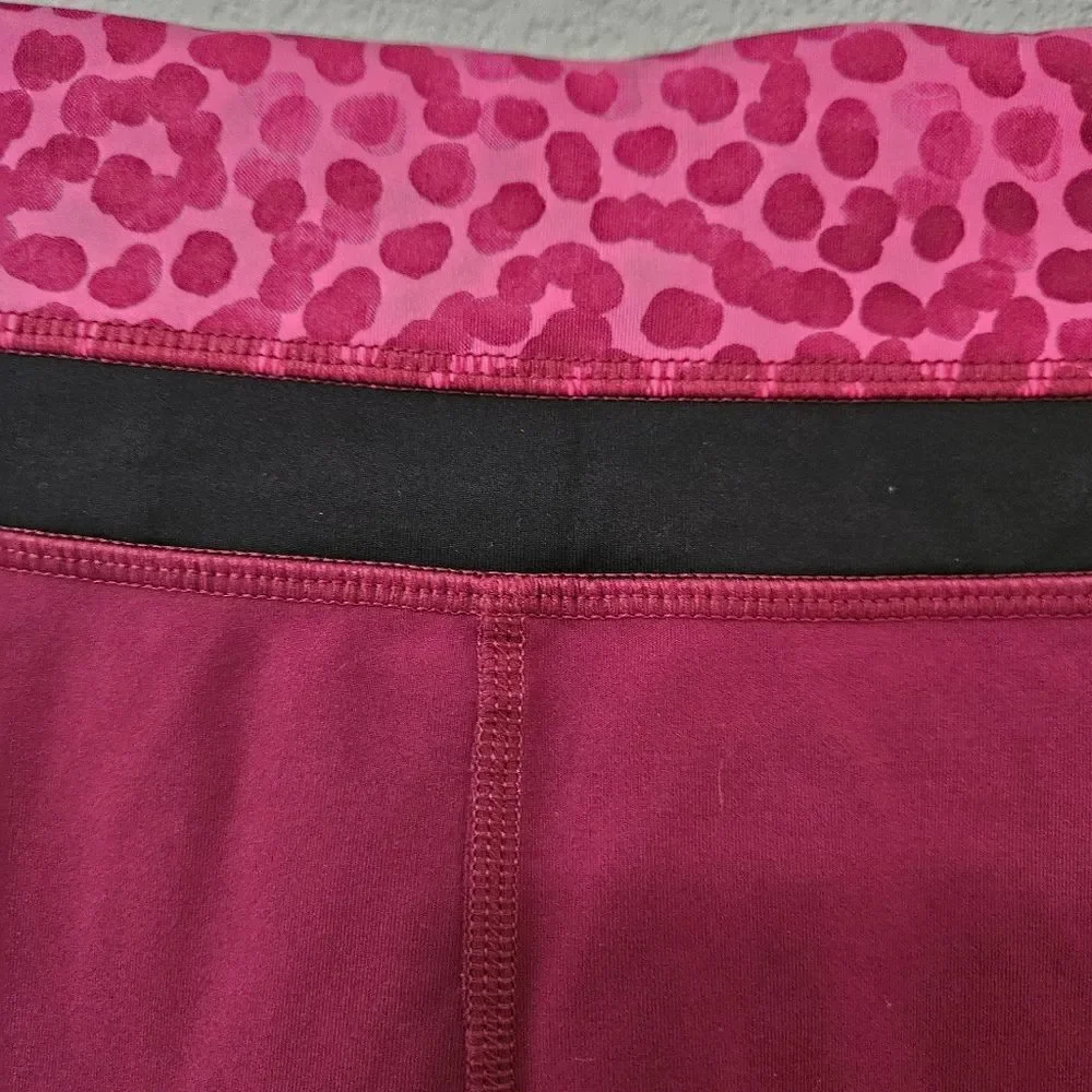Lululemon Athletica Run Inspire Crop II